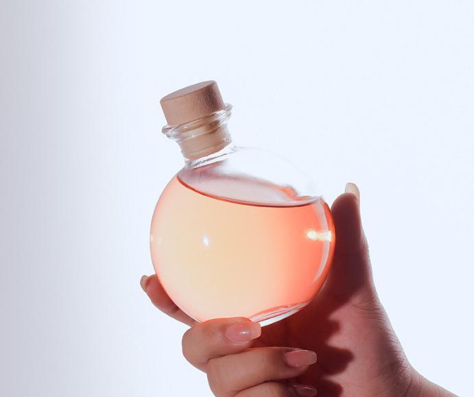 150ml Transparent Mini Glass Bottle for Liquor, Cold Brew Coffee, Fruit Wine, and Dispensing, with Sealed Two Ounce Capacity