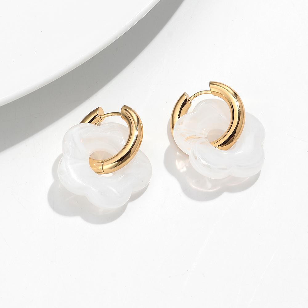 Colorful Flower Resin Acrylic Charms Earring Gold Color Circle Ear Buckle Hoop Earrings Fashion Jewelry for Women
