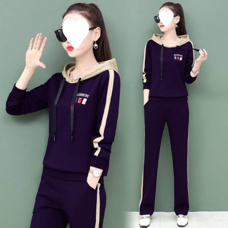 Casual Sports Outfit for Women, Fashionable Korean-style Oversized Hooded Pullover Set for Spring, Autumn and Winter, Two Pieces.