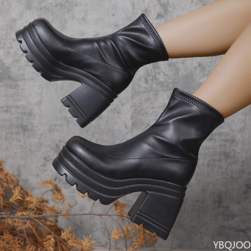 New Square Toe Waterproof Platform High-heeled Fashionable Thick Soled Women's Boots Simple Comfortable Versatile Women's Shoes