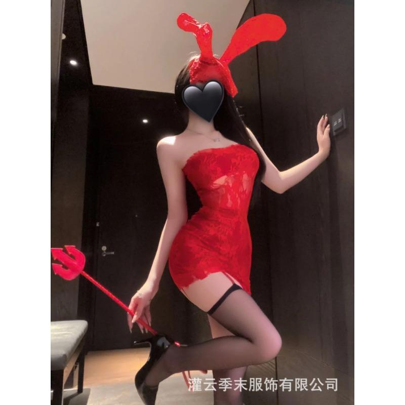Sex underwear end-of-season Spice Girls retro lace one-word shoulder tube top hip skirt nightclub style perspective waist dress