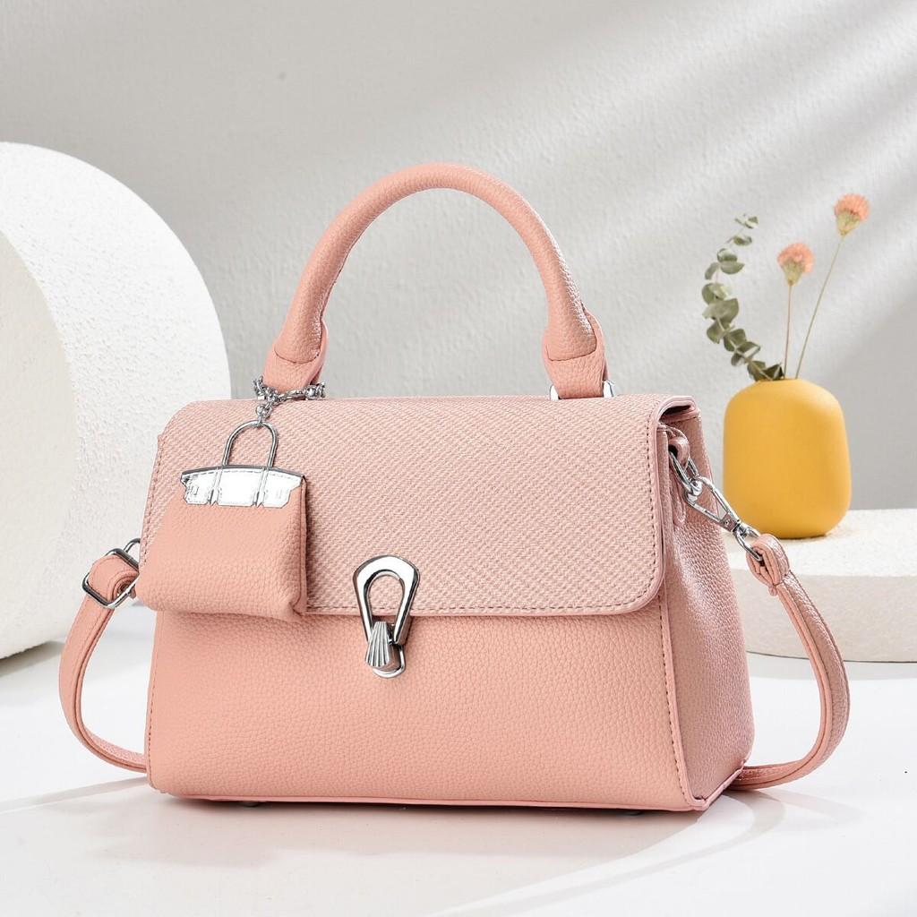 Street Style Solid Color Pu Tote Bag For Women With Quilted Pattern And Inner Zipper Pocket