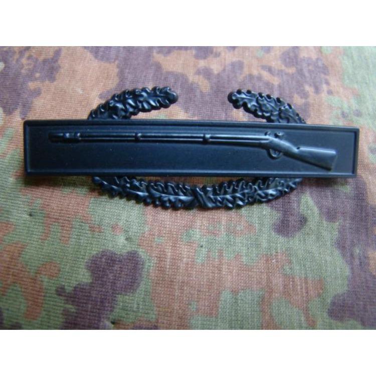 Metal Badge, US ARMY Combat Infantry Badge