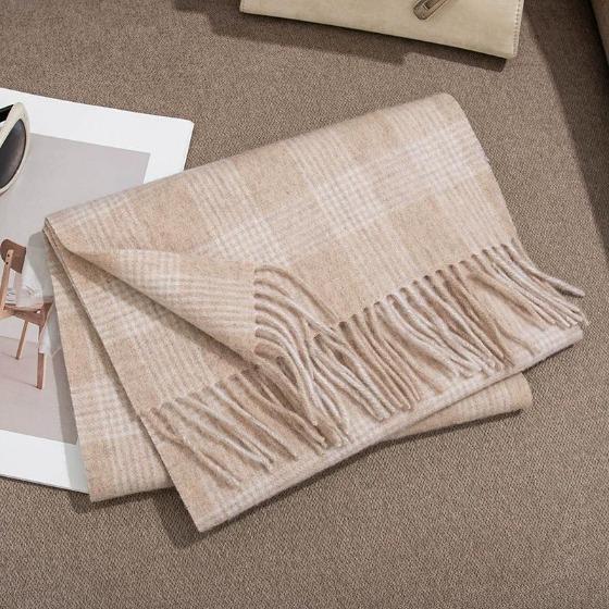 Plaid Scarf for Women 100% Wool Shawl All-Match Tassel Warm Comfortable Luxury Clothes New Fashion Autumn Winter Scarves