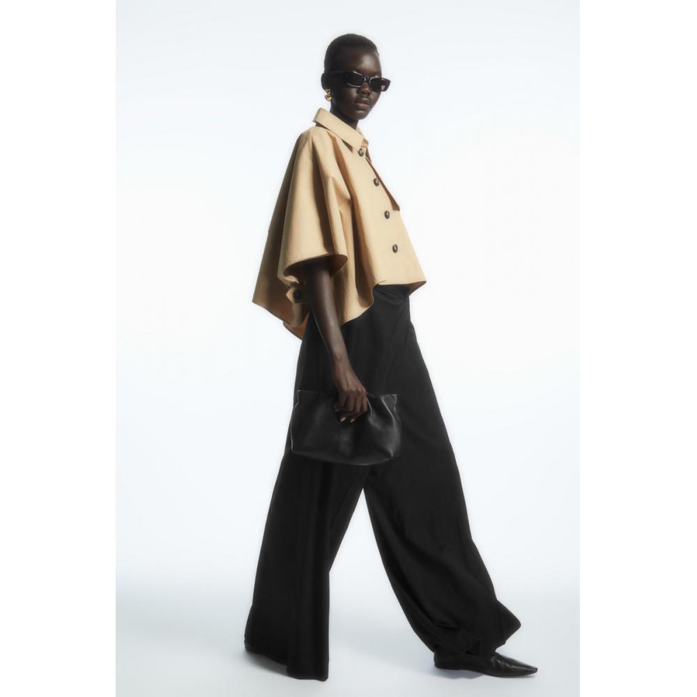 

Накидка-тренч COS Japan гибридного типа