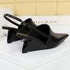 Shoes New Designer Wedge Heels Shoes Hollow Back Strap Sandals Women Summer Shoes 2025 Fashion Pointed Tip Women Pumps