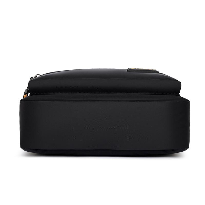 Solid Color Waterproof Shoulder Bag Men's Messenger Bag Large Capacity Crossbody Bag