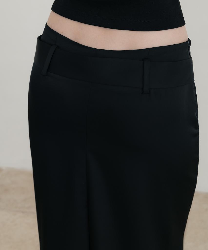 SSIN AND LEE (W) Mellow Eye Satin Belted Skirt Black