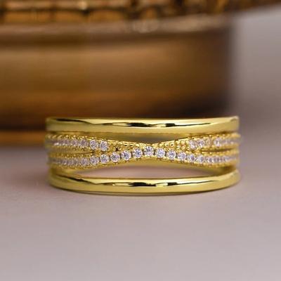 Huitan Anelli a Croce Stilizzati per Donna Set da 3 Pezzi Accessori Eleganti Colore Argento/Colore Oro Moda Zirconia Luminosa Gioielli Quotidiani