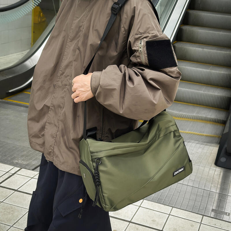 Large Capacity Crossbody Bag Men's And Women's Dry And Wet Separation Sports Messenger Bag Riding Shoulder Bag Shoe Warehouse Travel Bag