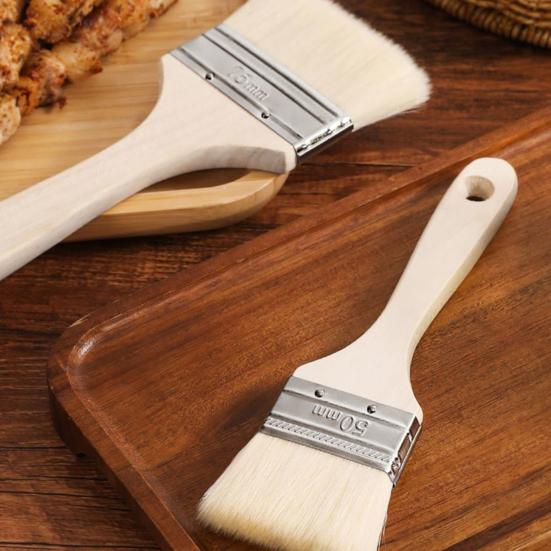 Basting Brush with Wooden Handle Heat Resistant Kitchen Oil Brush for BBQ Sauce Pastry Spreader for Pancakes