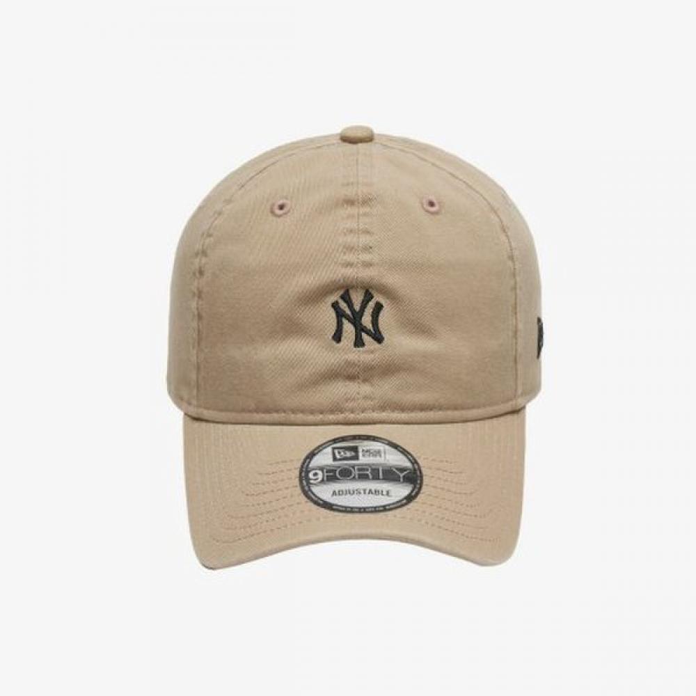 New Era New York Yankees Washed Mini Logo Unstructured Ballcap Camel