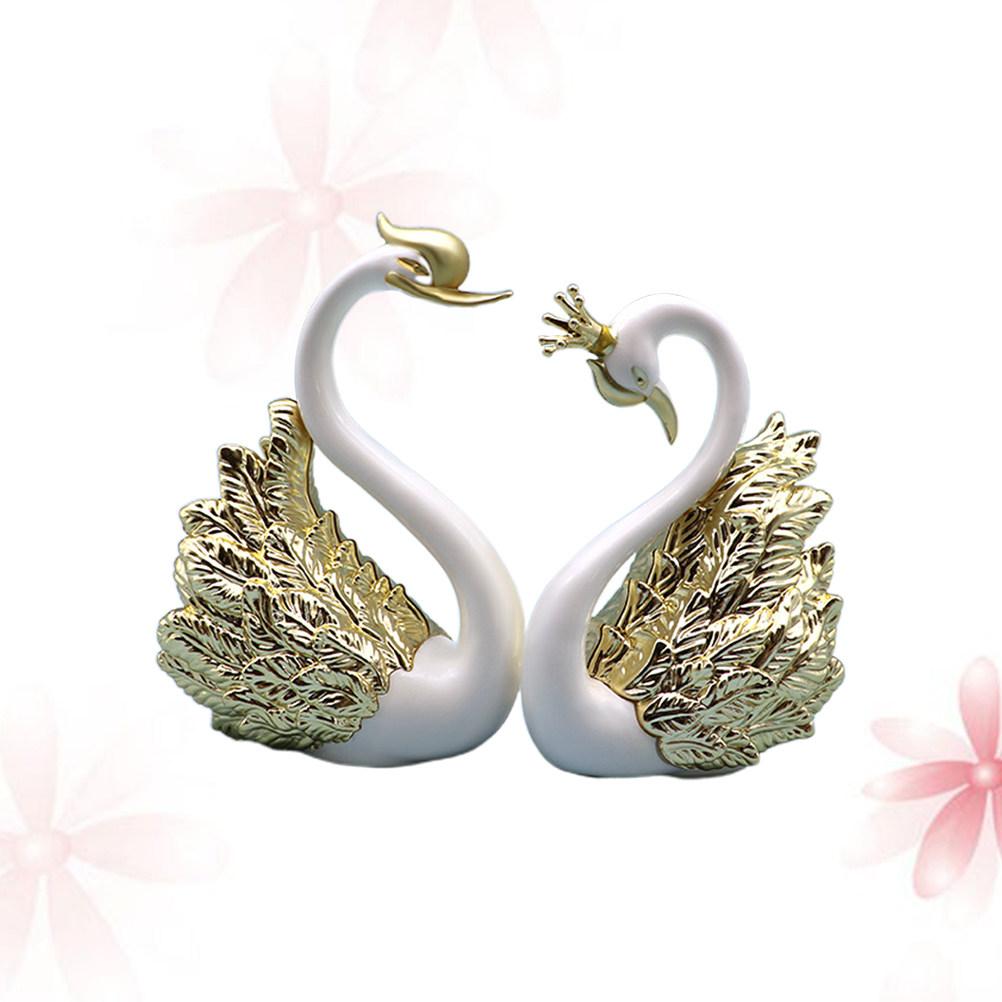 2Pcs Swan Cake Decoration Plastic Sculpture Golden Crown Swan Desktop Ornament Creative Car Decoration for Party Cake