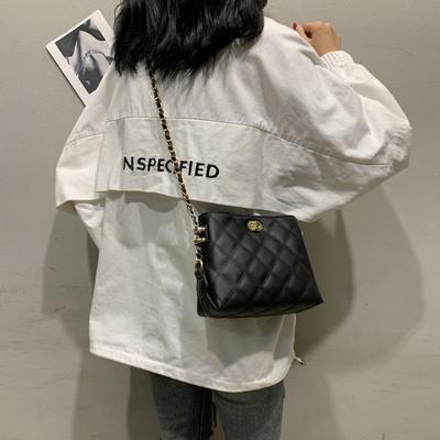 Chain Bag Women's Diamond Messenger Small Bag New Korean Version Trendy Shoulder Bag Women's Bag Simple and Versatile Mini Mobile Phone Bag