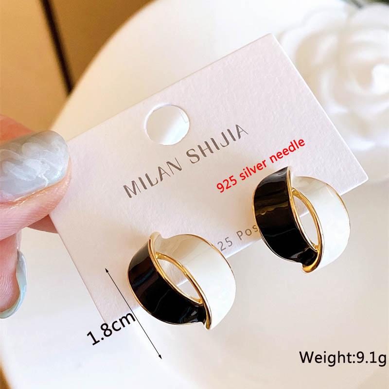 

Blue/Wine Red/Balck White Glaze Arc Stud Earrings for Women Hollow Geometric Statement Cross Small Earrings 2025 new brincos
