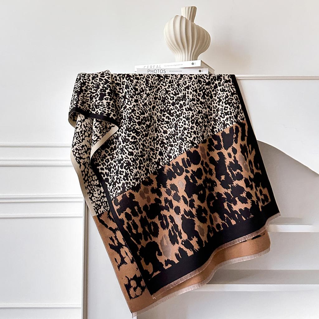  Brand Elegance Two-Sided Leopard Print Scarf Soft Warm Fringe Pashmina Shawl Autumn and Winter Coldproof Windproof Blanket