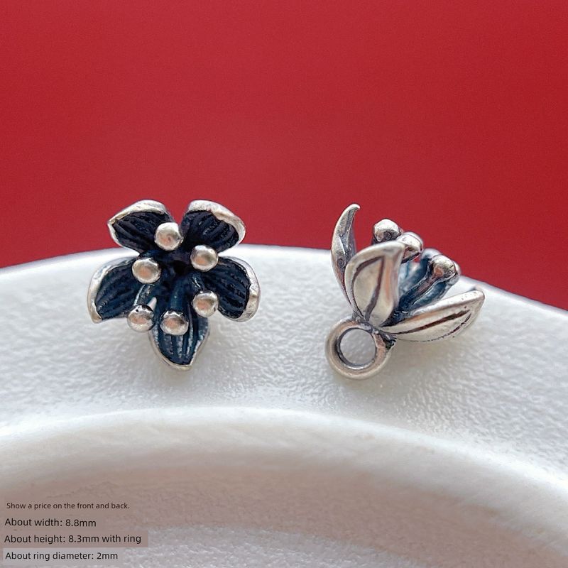 

Old Silver Accessories Lily Small Flower Spacer Beads Pendant Slip Pendant DIY Crystal Bracelet Ornament Accessories Pseudo-Ginseng Silver sq1020 Retro silver flower bead pendant