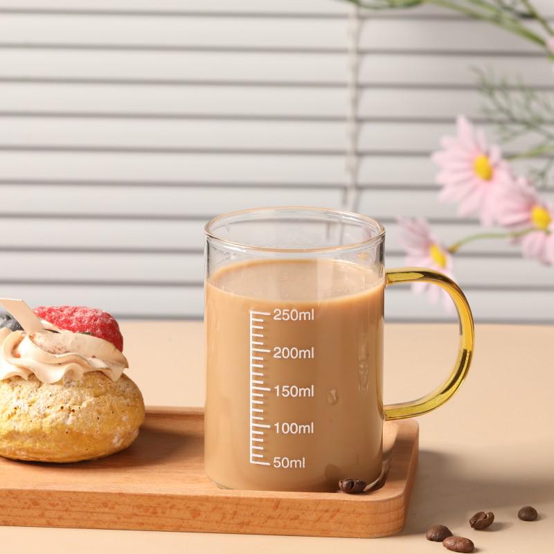 Microwave Safe Transparent Glass Measuring Cup with Handle 250-450ml