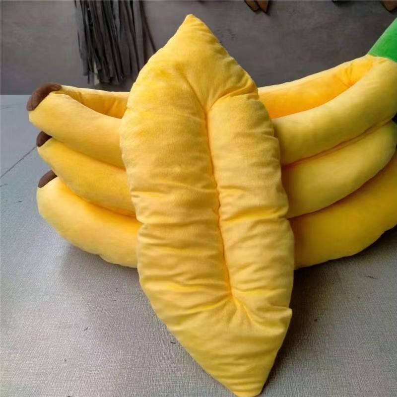 Banana Boat Pet Bed: Cozy Winter Bed for Small Dogs & Cats, Corgi & Teddy Friendly