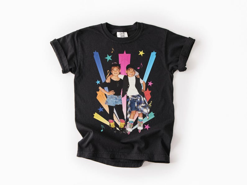 Youth Size Mary-Kate and Ashley Olsen Twins Graphic T-shirt 130