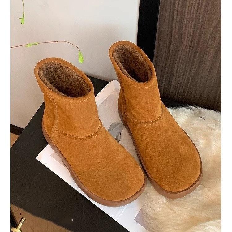 Inner heightening snow boots women's new winter plush lazy fluffy cotton shoes medium tube thick-soled versatile Martin boots