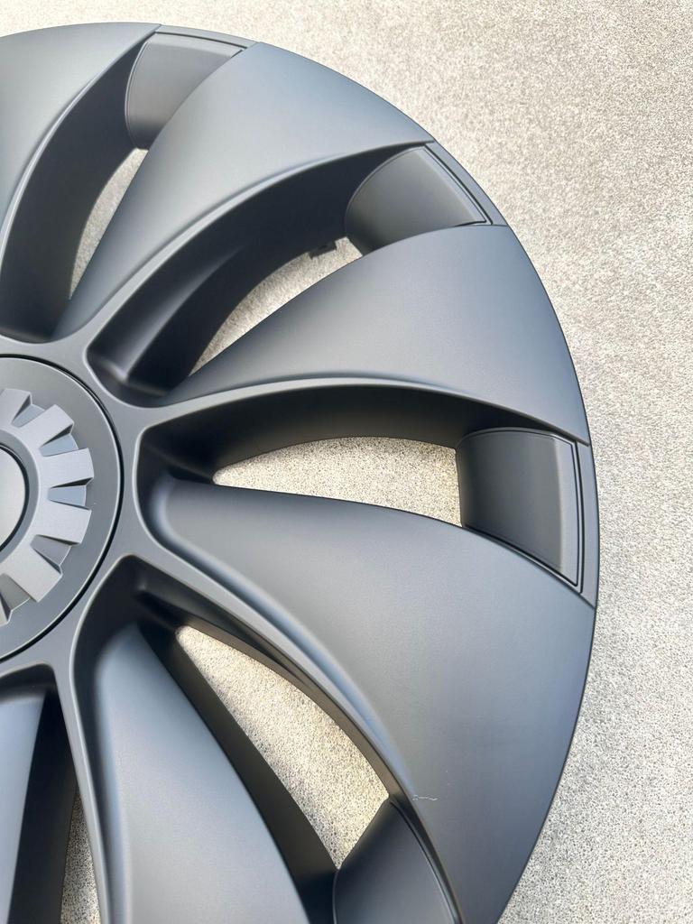 Tesla Model Y 19" Cyclone Wheel Cover Hub Cap