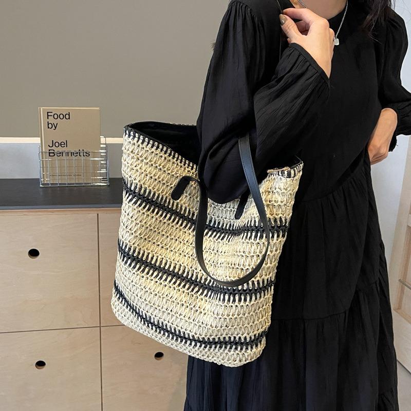 Woven Bag Women's New Trendy Fashion Shoulder Bag Large Capacity Tote Bag Beach Vacation Women's Bag