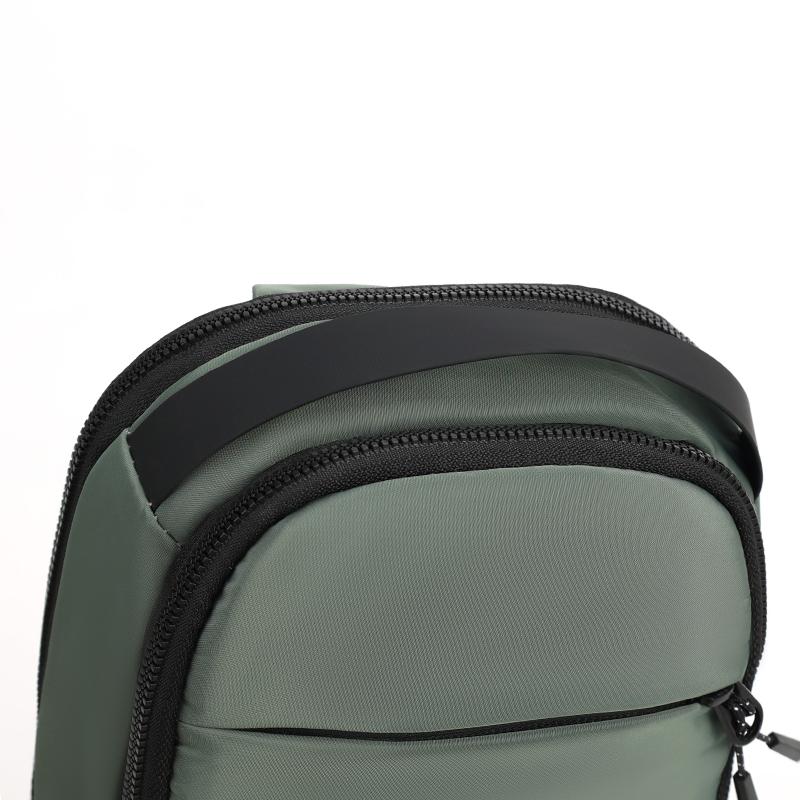 Chest Bag Men's Outdoor Travel Mobile Phone Shoulder Bag Commuter Crossbody Bag