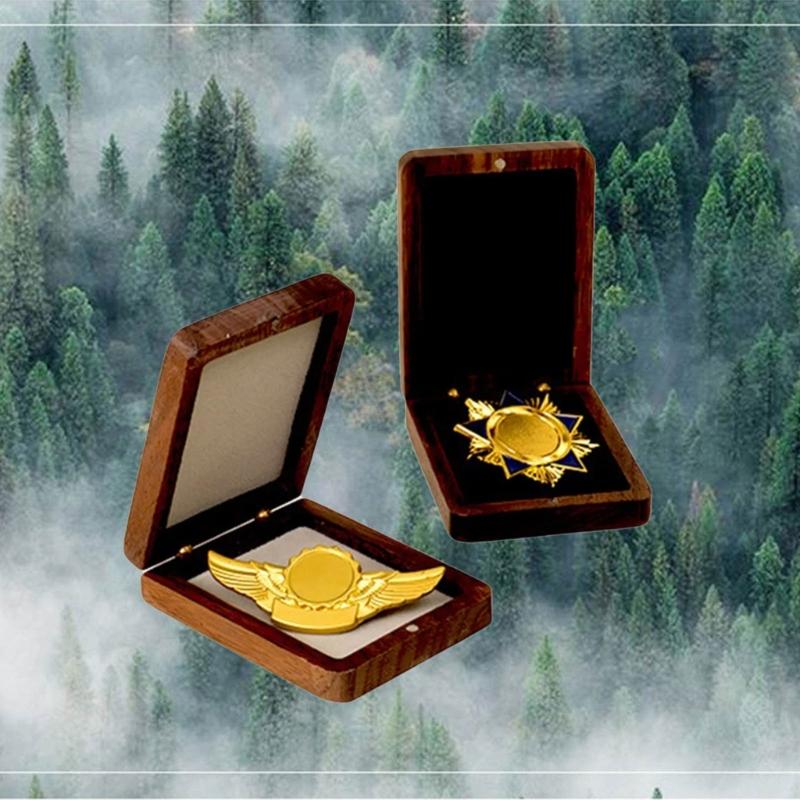Wooden Coin Organizer Elegant Militarys Medals Storage Case Stylish Badge Presentation Box Jewelry Packaging Gift Box