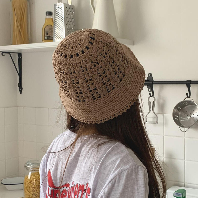 

Summer knit bucket hat with net branch beanie black