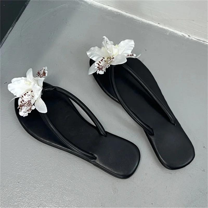 

Новые летние дизайнерские женские тапочки с камуфляжным цветочным принтом на низком плоском каблуке, повседневные пляжные шлепанцы для отдыха на открытом воздухе 35 чёрный