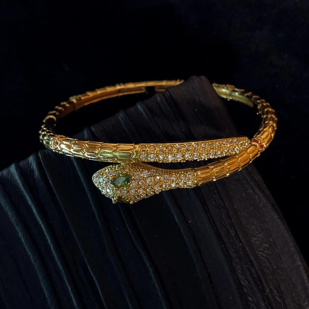 New Ling Snake Advanced Snake-shaped Bracelet, Light Luxury, Simple and Versatile Fashion Bracelet