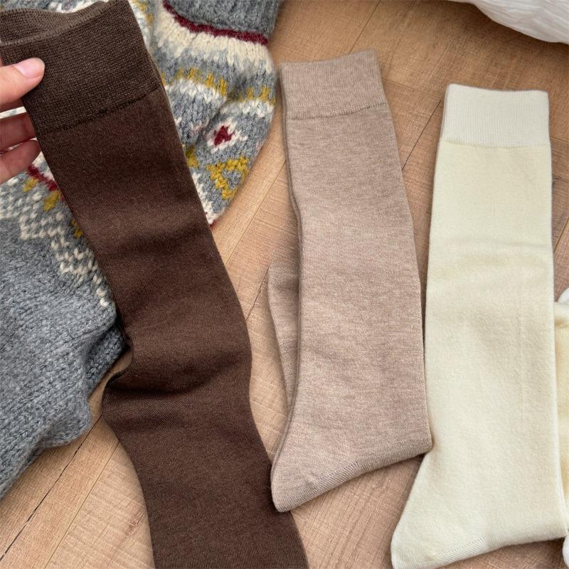 Soft and Glutinous Wool Calf Socks for Winter Warmth, Boneless Long Stockings, Solid Color Versatile Socks for Women