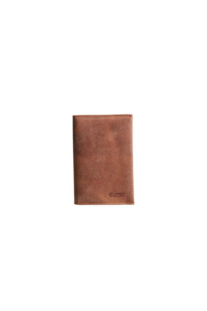 

Guard Antique Tan Passport Case