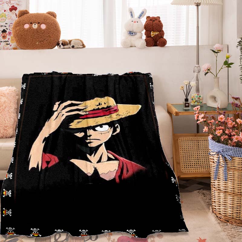 

The Monkey D. Luffy-themed ONE PIECE flannel blanket is perfect for children, teens, and fans. It can be used as a bed blanket 75x90cm