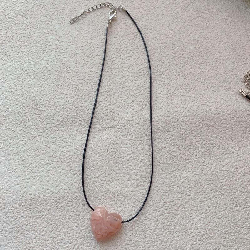 Colorful Resin Love Heart Necklace Stylish Love Heart Necklace Adornment Personalized Heart Pendant Neckchain Charm