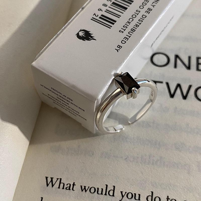 

Korean Style Niche Design Black Zircon Wave Ring for Women, Fashionable, Light Luxury, Simple, Unique, Versatile Index Finger Ring United States