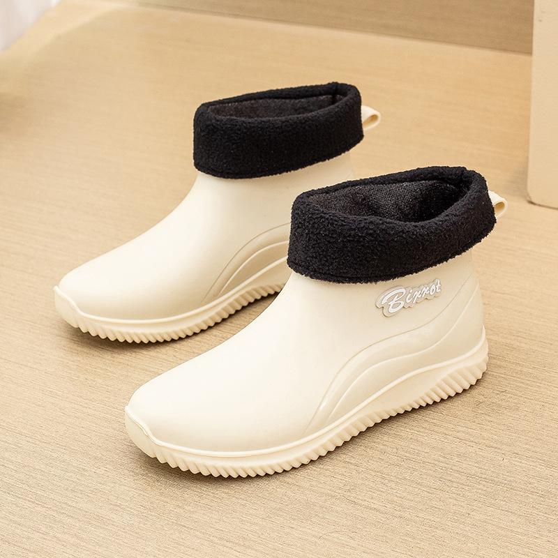 Short Rain Shoes Women's New Fashion Couple Rain Boots Non-slip Waterproof Shoes Soft Sole Wear-resistant Work Water Boots Rubber Shoes