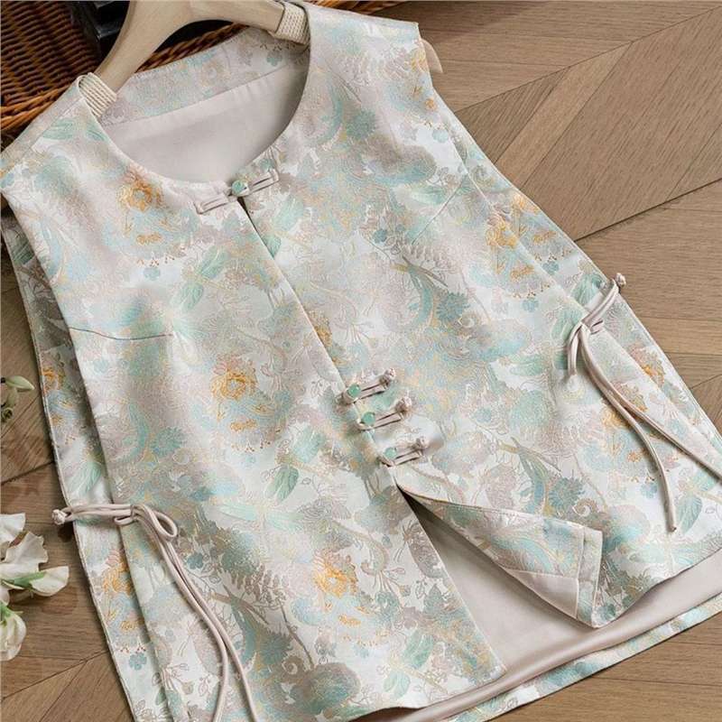 

Spring 2025 new retro style jacquard vest women s top 50 to 55 year old vest women M [Recommended below 50kg] синій