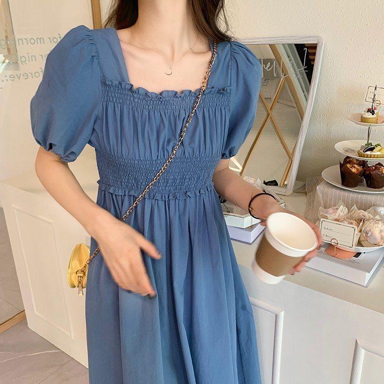 Summer Chic Waist-Cinching Slim Dress with Square Neck and Puff Sleeves
