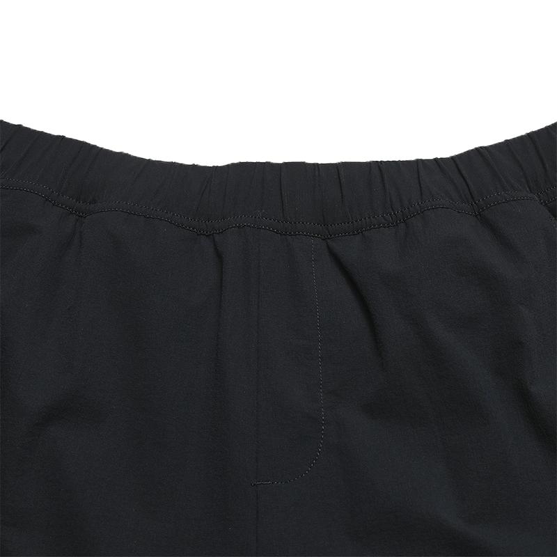 FILA Fitness Series Simple Classic Casual Training Versatile Breathable Comfortable Loose Woven Five-Point Sports Men sports Black A51M621803FBK
