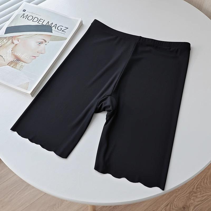 Plus Size Women's Safety Leggings with Anti-Exposure Wave Edge and Ice Silk, 2-in-1 Underwear.