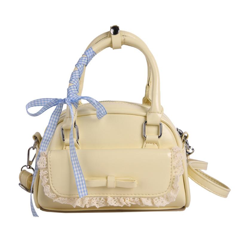 Spring and summer bag new simple and fashionable portable shoulder bag versatile soft surface casual tote bag oblique span bag