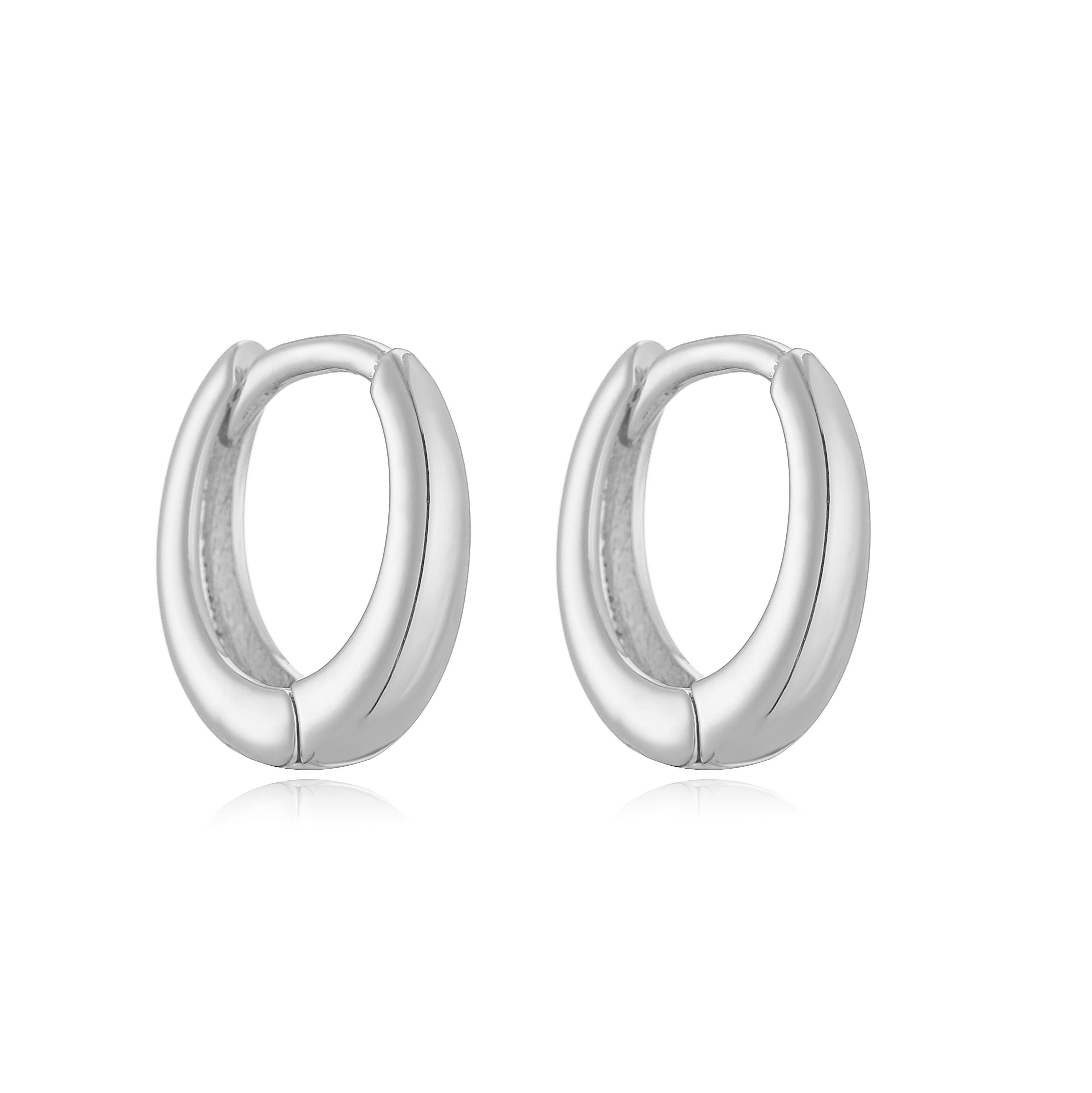 

HECHENG,Chic Glossy Gold Plated Copper Crystal Oval Huggie Hoop Earrings for Women Urban Modern Female Ear Hoops Zircon Other