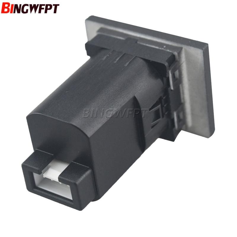 Car USB Converted Vehicle Load Adapter Flash Socket Interface Cable 12V/24V Accessories For Ford Focus 2 Mk2 2009-2011
