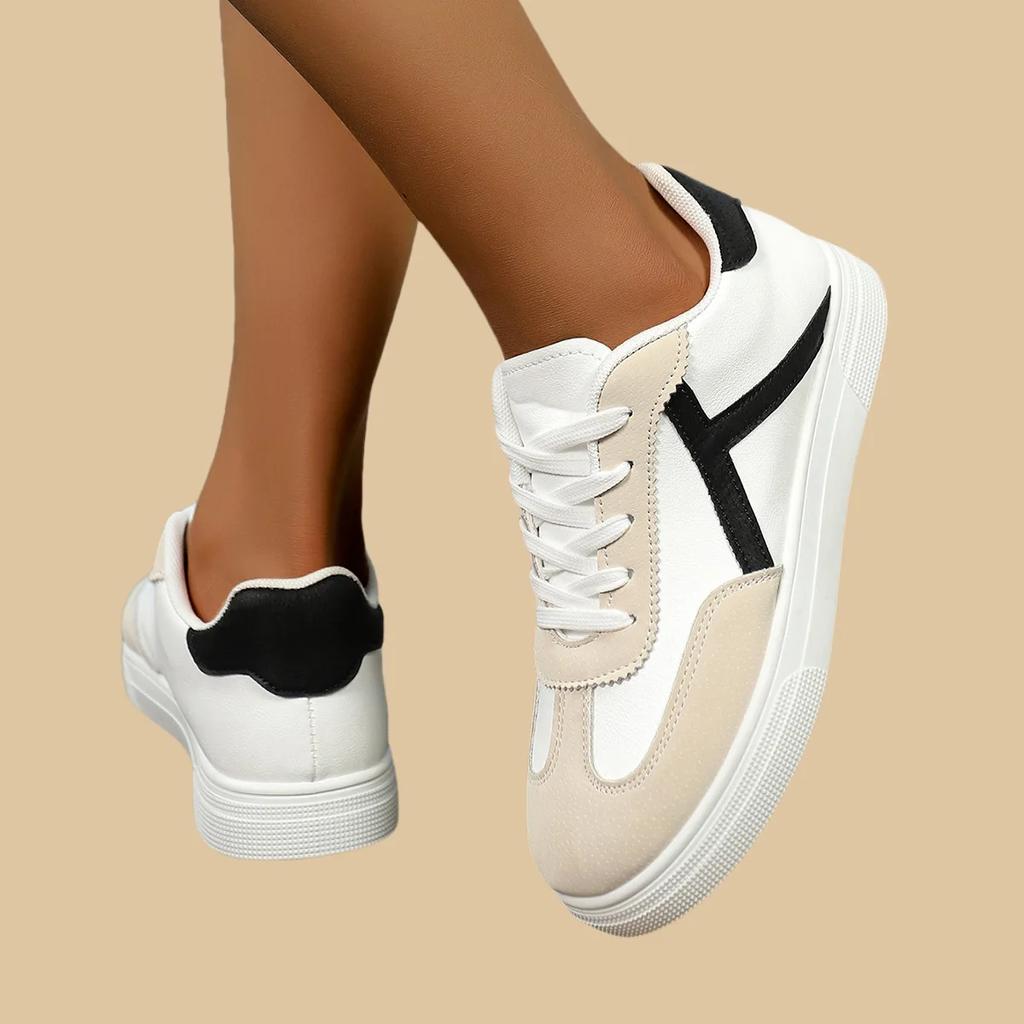 Large-sized Mesh Breathable White Sneakers for Women In The Summer of , New Lace-up Casual Shoes with Flat Boards