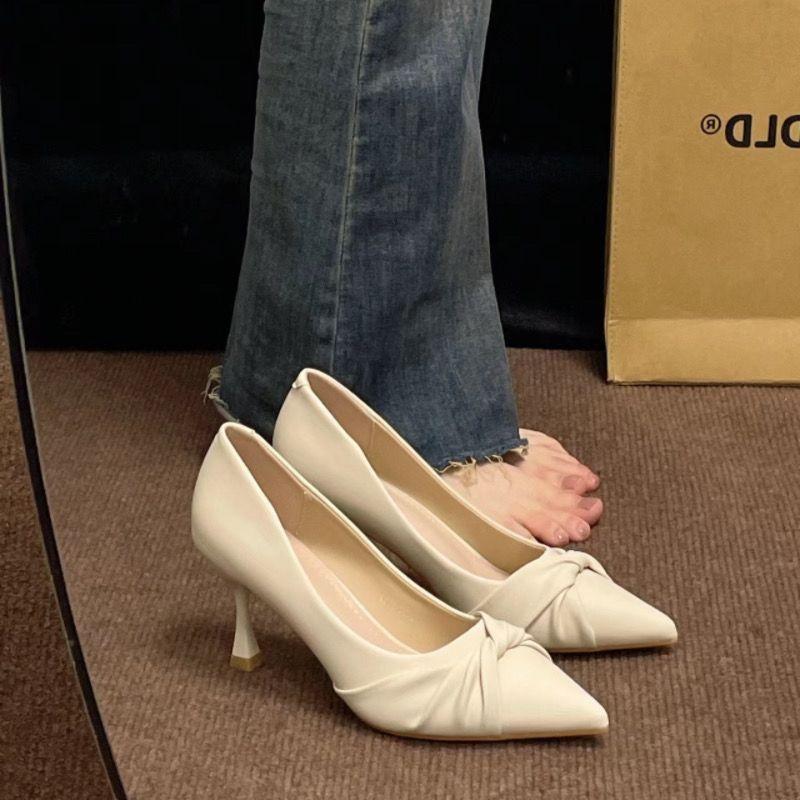 French evening breeze temperament commuter high heels new soft leather pointed tip shallow mouth not tired feet do not grind feet work shoes