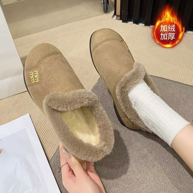 Winter cotton shoes women's soft sole soft surface velvet warm snow mother shoes one pedal cloth shoes