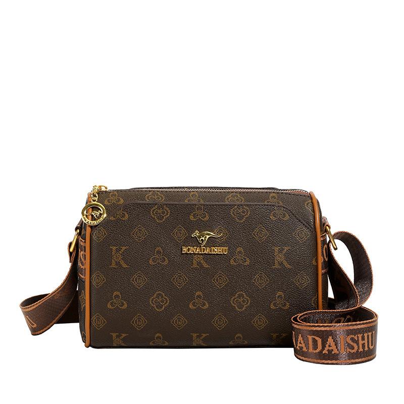 

New personalized printed bag women s fashion trend retro shoulder bag versatile portable messenger bag темно-коричневого