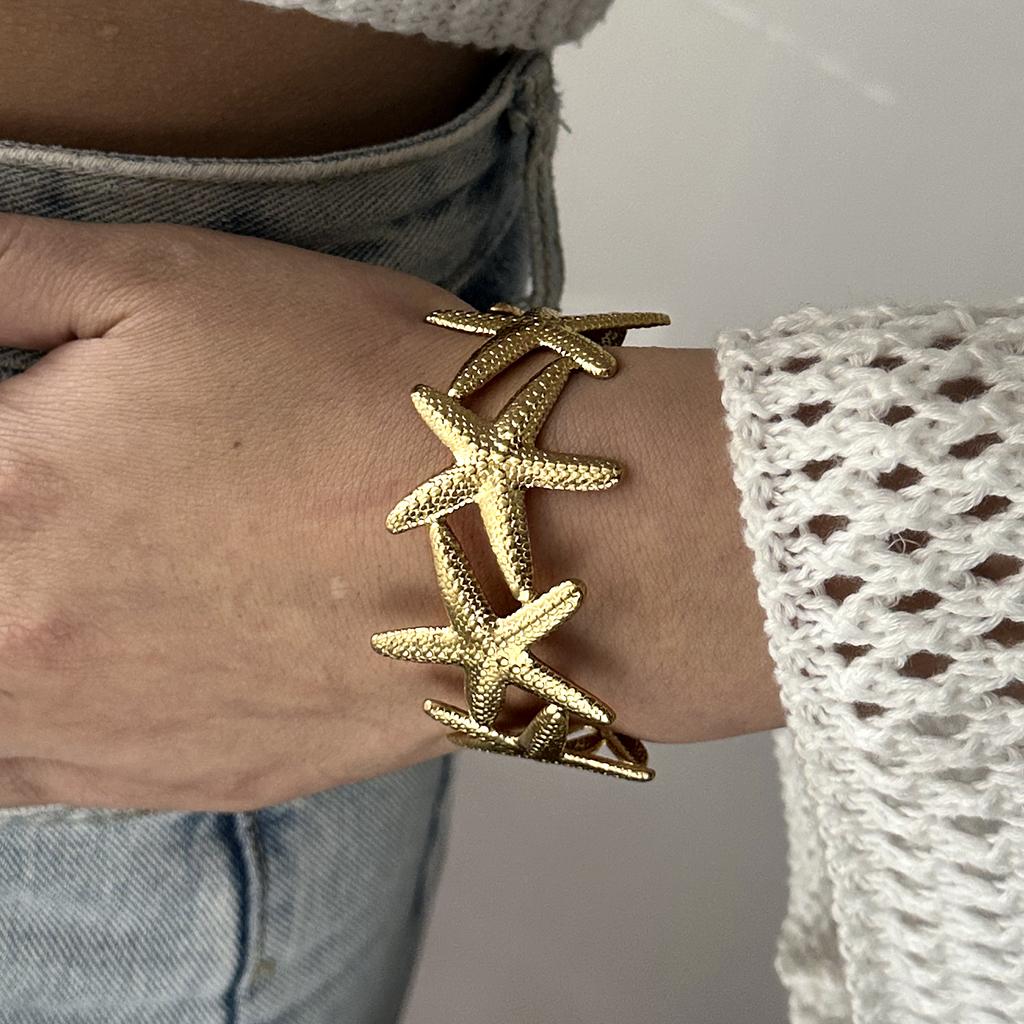 Vintage Exaggerated Wide Cuff Bangle for Women Gold Color Shell Starfish Flower Stainless Steel Bracelet Beach Party Jewelry